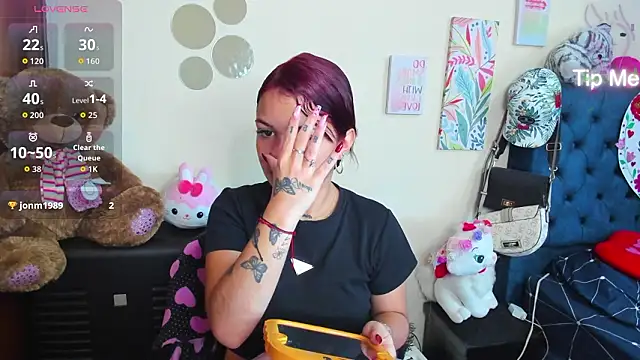 Emma boo online show from February 10, 3:05 pm