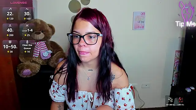 Emma boo online show from February 12, 4:02 pm