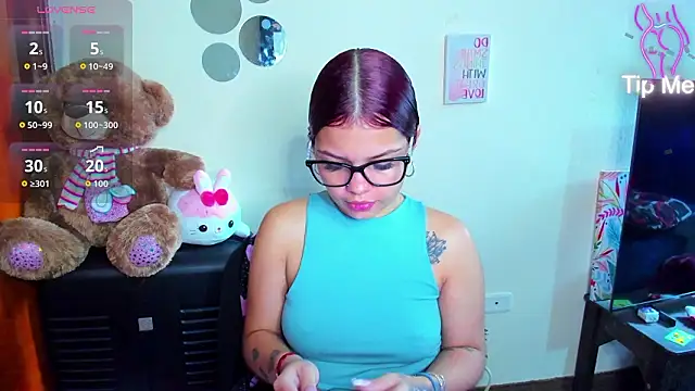 Emma boo online show from February 24, 3:32 pm