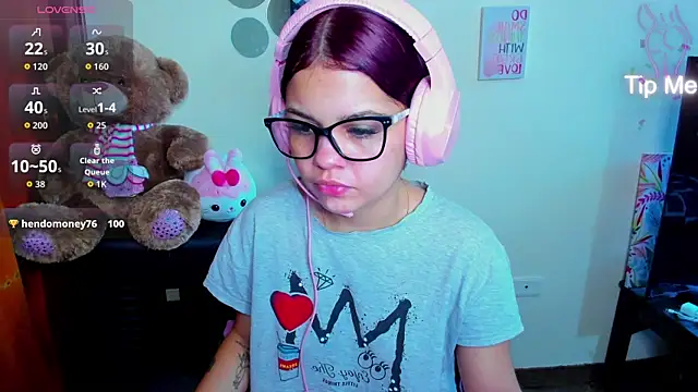 Emma boo online show from April 2, 3:31 pm