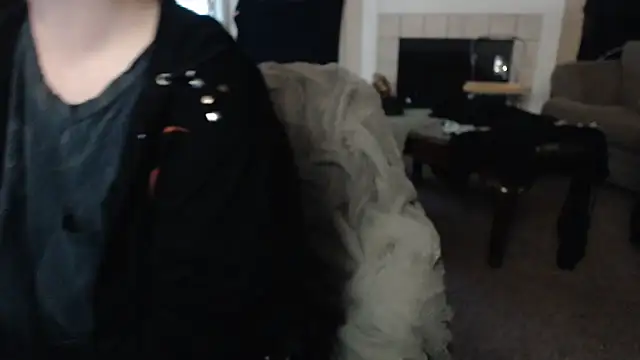 Skyl31 online show from October 31, 8:54 pm