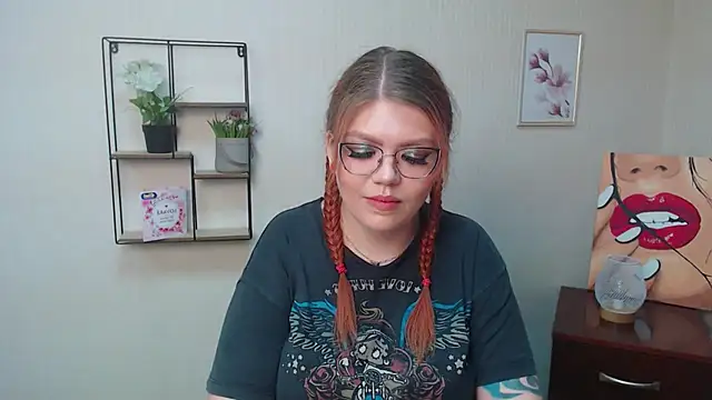 Lina ri  online show from November 10, 8:52 pm
