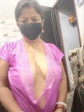 Snapshot of somagya chatting on July 3, 3:13 am somagya online show from July 3, 3:13 am