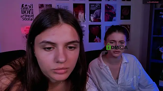 Snapshot of lisa_dark_ chatting on July 8, 11:58 am lisa dark online show from July 8, 11:58 am