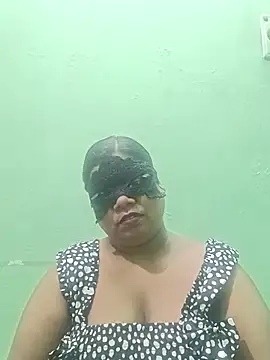 Snapshot of tamil_Nithya_J chatting on November 17, 9:26 am tamil Nithya J online show from November 17, 9:26 am