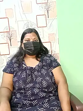 Snapshot of tamil_Nithya_J chatting on January 10, 3:36 pm tamil Nithya J online show from January 10, 3:36 pm
