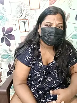 Snapshot of tamil_Nithya_J chatting on January 12, 9:42 pm tamil Nithya J online show from January 12, 9:42 pm