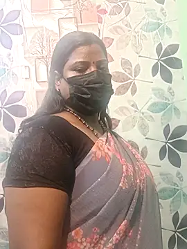 Snapshot of tamil_Nithya_J chatting on February 18, 12:12 pm tamil Nithya J online show from February 18, 12:12 pm