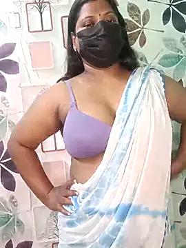 Snapshot of tamil_Nithya_J chatting on February 25, 7:12 pm tamil Nithya J online show from February 25, 7:12 pm