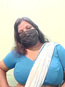 Snapshot of tamil_Nithya_J chatting on March 1, 9:22 am tamil Nithya J online show from March 1, 9:22 am