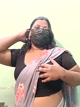 Snapshot of tamil_Nithya_J chatting on March 2, 8:54 am tamil Nithya J online show from March 2, 8:54 am