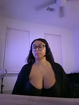 minha baby online show from February 6, 10:51 am