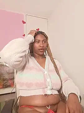 EvonyFoxxx online show from March 18, 11:08 pm