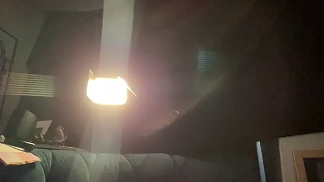 IntimeWild online show from March 28, 11:15 pm