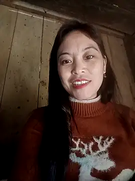 Snapshot of Alice-567 chatting on December 22, 1:13 am Alice-567 online show from December 22, 1:13 am