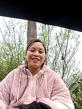 Snapshot of Alice-567 chatting on February 24, 1:03 am Alice-567 online show from February 24, 1:03 am