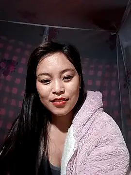 Snapshot of Alice-567 chatting on February 26, 1:10 pm Alice-567 online show from February 26, 1:10 pm