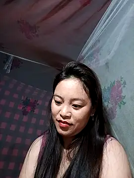 Snapshot of Alice-567 chatting on February 27, 11:38 pm Alice-567 online show from February 27, 11:38 pm