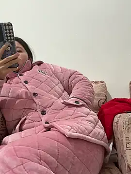 daaqnn online show from January 6, 12:31 pm