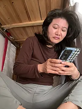 daaqnn online show from April 18, 12:58 am