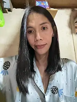 bellaUtops online show from February 22, 1:31 pm