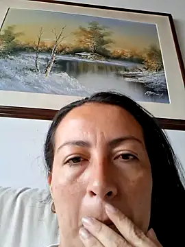 Lauryn Jones online show from May 24, 6:02 pm