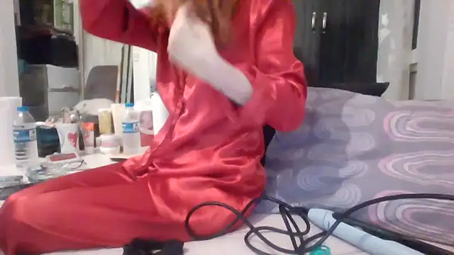 quzel online show from March 16, 8:02 pm