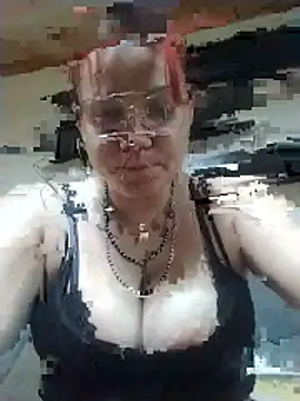 niunia2025 online show from June 15, 6:43 pm