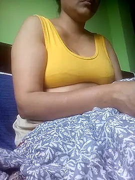 Snapshot of Tina_250 chatting on May 14, 10:33 am Tina 250 online show from May 14, 10:33 am