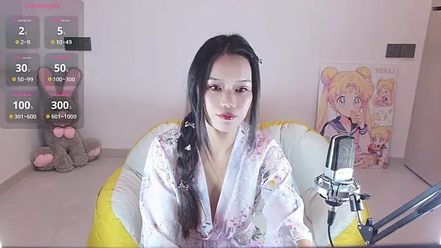 Abby-6 online show from November 17, 1:28 pm