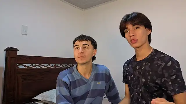 Snapshot of Raven_Eclipse chatting on November 4, 4:39 pm Raven Eclipse online show from November 4, 4:39 pm