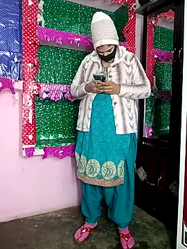 Hotsexy bhabhiji online show from January 7, 4:09 pm