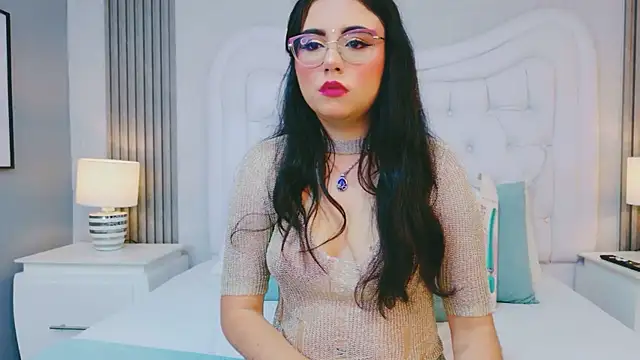 ScarlettPetrova online show from April 10, 11:48 am