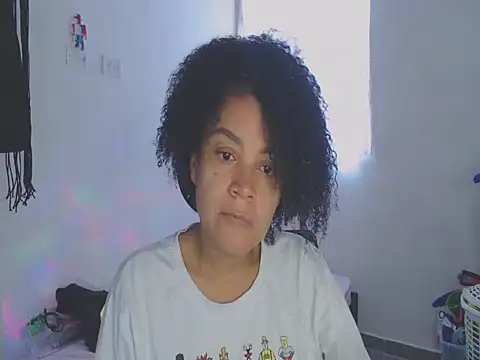 shayna cute online show from May 31, 8:10 pm