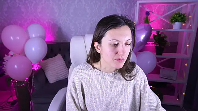 ZafiraMoonn online show from February 16, 1:51 pm