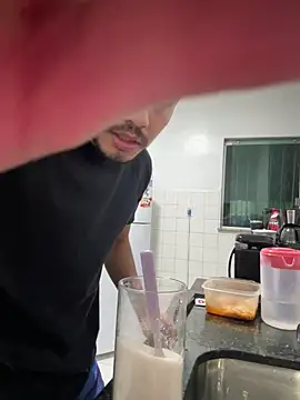 Snapshot of meninadeparis chatting on March 11, 1:11 am meninadeparis online show from March 11, 1:11 am