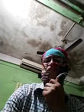 Snapshot of BdTinyDick chatting on November 9, 8:29 pm BdTinyDick online show from November 9, 8:29 pm