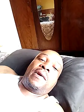 BBC-KING-100 online show from February 2, 11:09 am