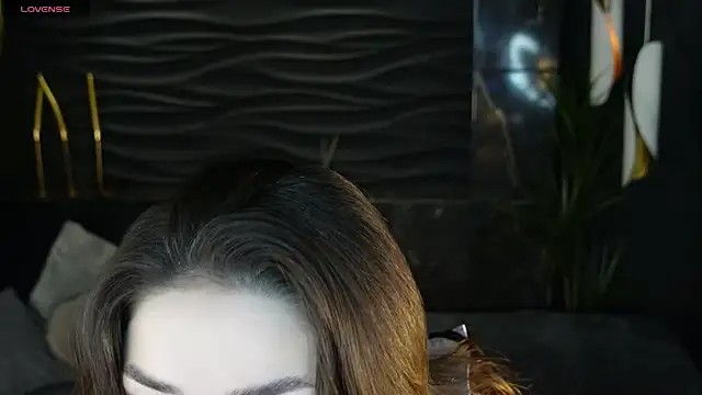 Snapshot of melanie_neal chatting on November 25, 9:04 pm melanie neal online show from November 25, 9:04 pm