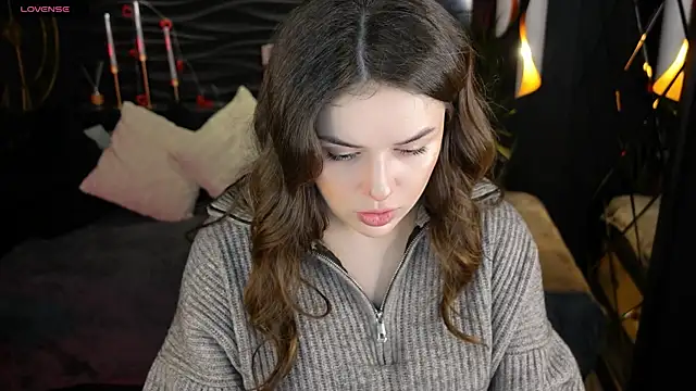 Snapshot of melanie_neal chatting on April 14, 5:13 am melanie neal online show from April 14, 5:13 am