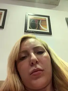 melisboa online show from June 27, 1:10 am