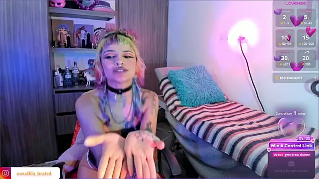 Lila bratzz online show from March 13, 5:14 am