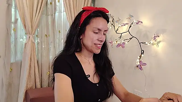 Bella Exhibition online show from March 26, 7:19 pm