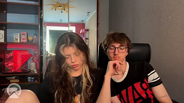 t files x online show from June 2, 5:42 am