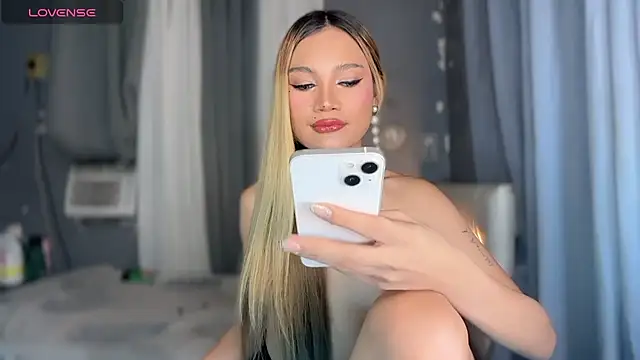 Tsfoxyangelx online show from July 21, 8:11 pm