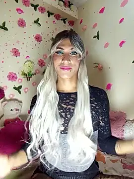 Snapshot of Sthefy_luna131 chatting on November 15, 5:09 pm Sthefy luna131 online show from November 15, 5:09 pm