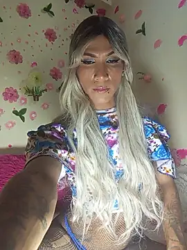 Snapshot of Sthefy_luna131 chatting on November 23, 11:48 pm Sthefy luna131 online show from November 23, 11:48 pm