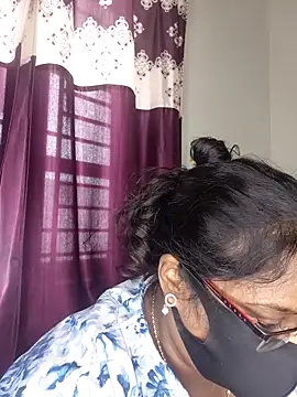 hootypriya online show from June 21, 7:33 am