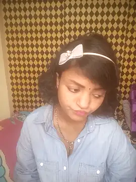 Freakingromance online show from April 6, 2:29 pm