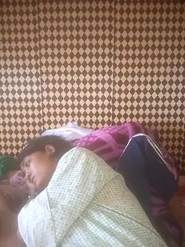 Freakingromance online show from April 19, 8:13 am